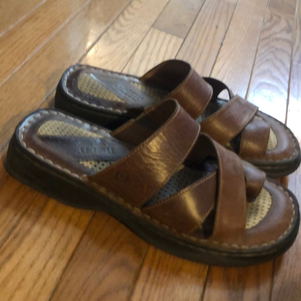 Sandals - Picture 3 of 3